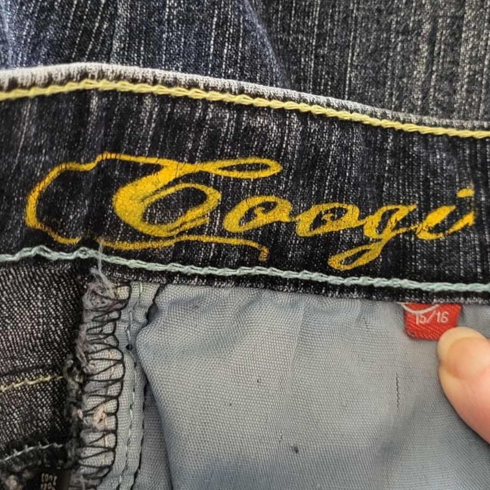 Vintage COOGI Cropped Mid-Rise Denim Jeans with Embroidered Pockets - Picture 7 of 9